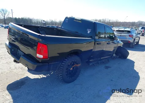 2019 Ram 1500 Classic z USA, uszkodzony, nr VIN 1C6RR7FT6KS531421